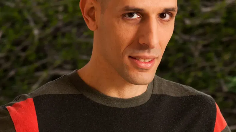 מפגש הומוריסטי עם הסופר ינץ לוי