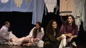 פסטיבל תיאטרון עכו - חוה"מ סוכות -וואעליה- האולם הלבן