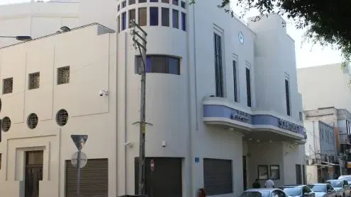 סיור בשכונת נוזהה: עיר הגנים של יפו