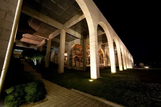 נדודים: רועי שילוח, כינור, גיא בן ציוני, ויולה, אריאל טושינסקי, צ'לו, מירי ימפולסקי, פסנתר - ברהמס, פורה