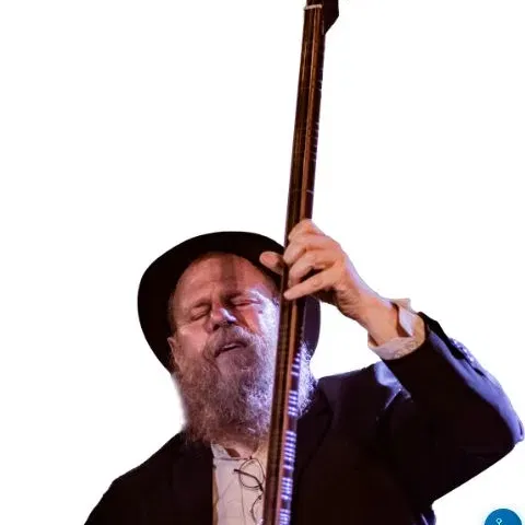אביב בכר – מופע להקה
