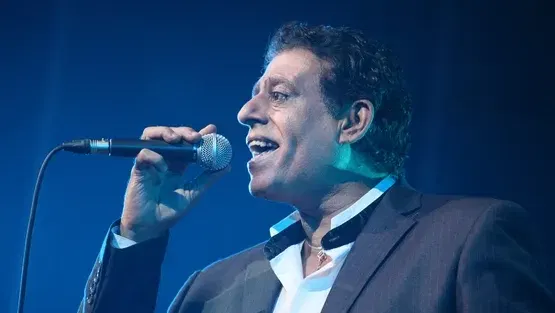 גיל שוחט מארח את שימי תבורי