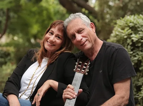אהבה בת 20 פלוס - מיקי קם ויהודה עדר