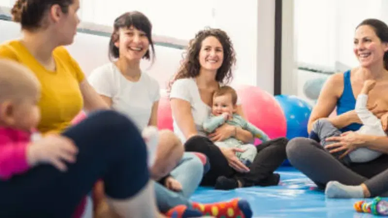 אמהות מדברות 9/9/26 - לידה עד 4 חודשים