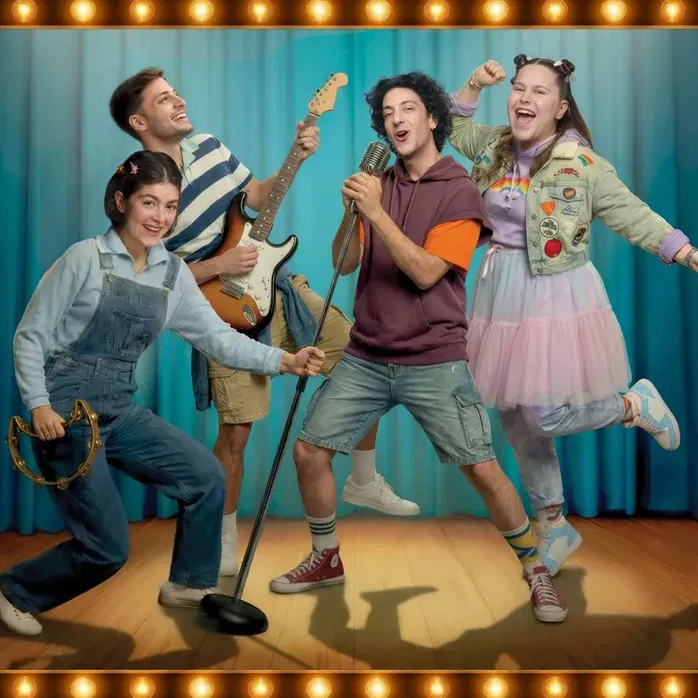ואני שר - מחזמר משיריו של שלומי שבת