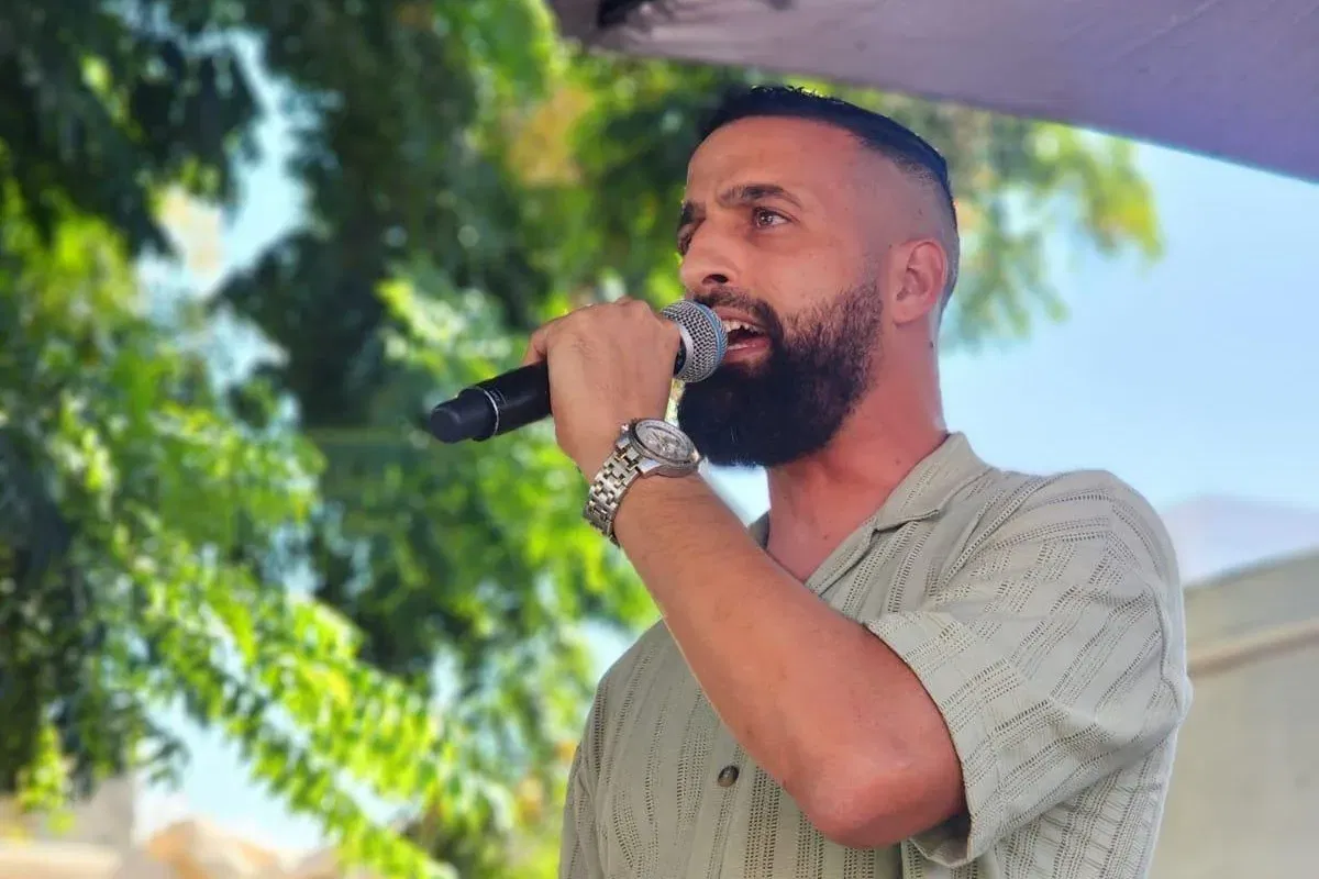 קונצרט סוכות -נתי קרויטורו טנדו פאב
