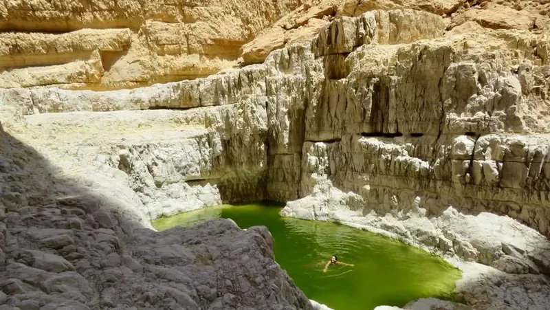 סוכות, שבת 3/10: טיול מיטיבי לכת אל קניון נחל חימר ונחל זוהר – מדבר יהודה