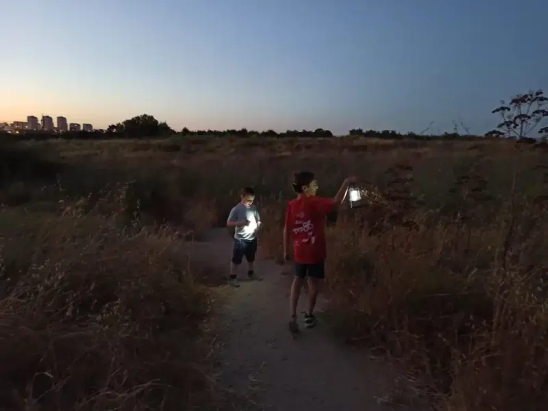 סיור עששיות בגני יהושע