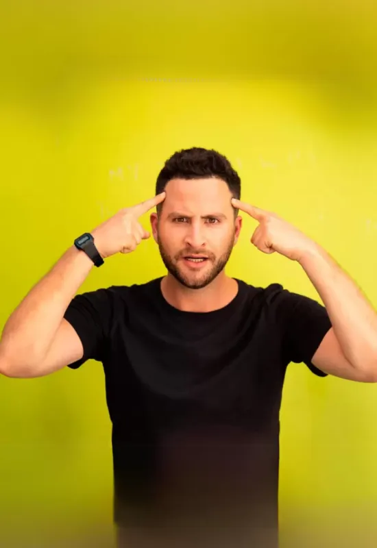 גיא הוכמן במופע בידור