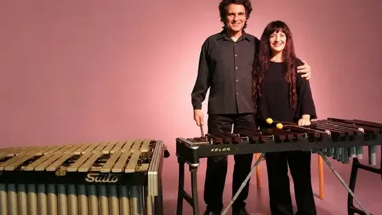 בקצב אחר