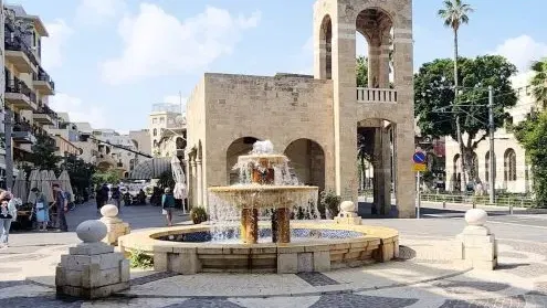 מאום כולתום לסמי בורקס – סיור לאורך השדרה ביפו