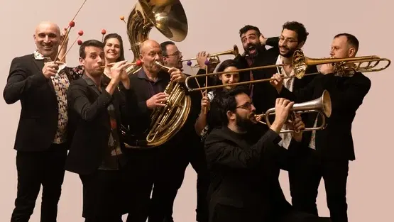 מחווה ללהקת הביטלס-אנסמבל טרמולו ונשפני הפילהרמונית