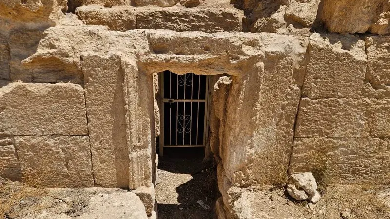 חידושים בחקר ההרודיון ובריכת הענק של הורדוס