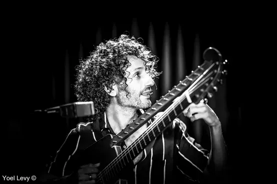 יחידים solos - עופר מזרחי