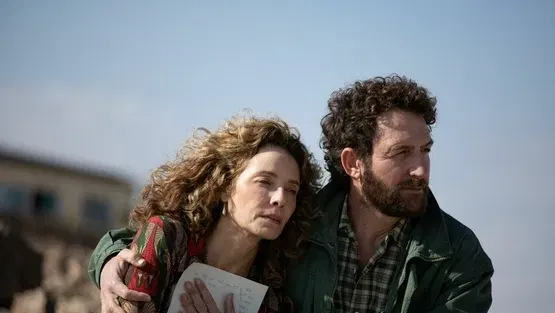 כימים אחדים | Per amore di una donna - קולנוע ישראלי