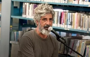 סדנת פסיכודרמה, משחקי אלתור - שרלי דנינו