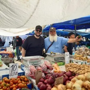 שוק עוטף בתחנה – בואו לתמוך בחקלאים!