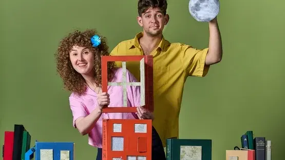 כאן צומחים שירים
