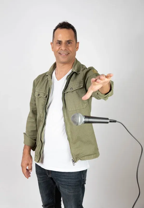 אמירם טובים- סטנד אפ