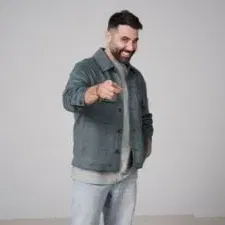 חן מזרחי במופע סטנדאפ