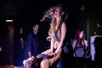אנטיגונה - תיאטרון תמונע