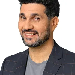 שלומי קוריאט במופע סטנדאפ