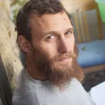סודות בין גנבים - סדנה ליוצרים