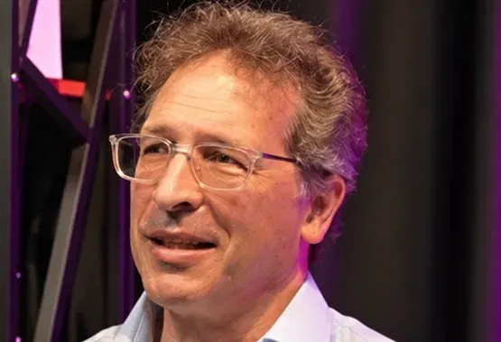 פורום אלפרדו | מלידל הארט לבליצקריג: לוחמה משולבת, הוורמאכט ועיצוב המיתוס הצבאי | ההיסטוריון הצבאי - ד"ר ירון פשר