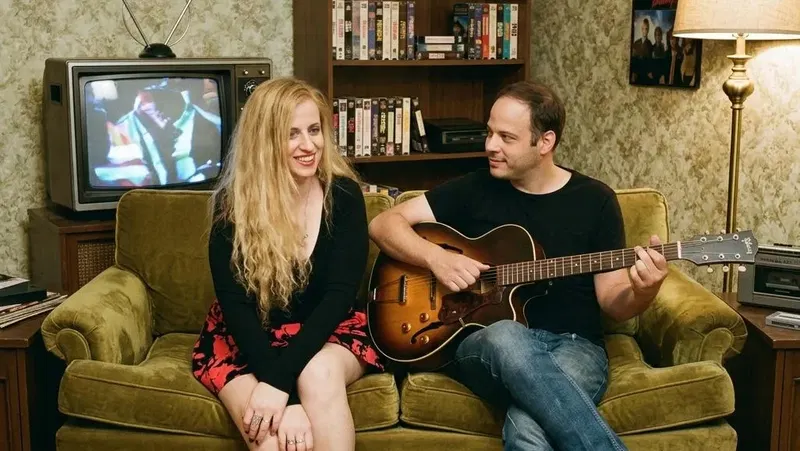 אייל הלר ורילי וילו במופע בין השורות מ.פתיחה:יובל נאדל