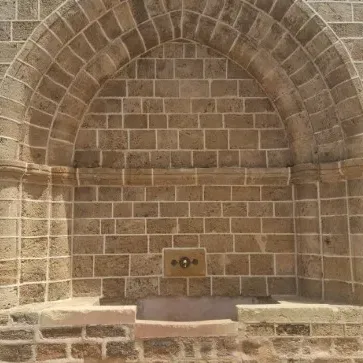 מסיבת ריקודים של סוף הקיץ בחורשה