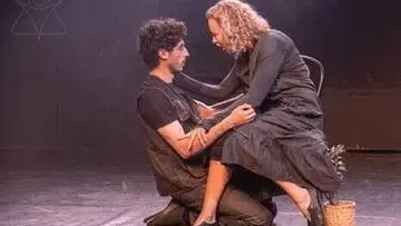 אש בארזים - תיאטרון תמונע