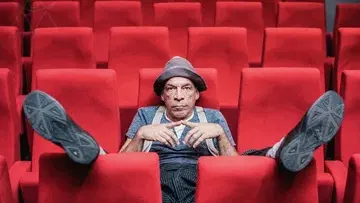 שירתו של אידיוט — המיטב של פיטר שאב