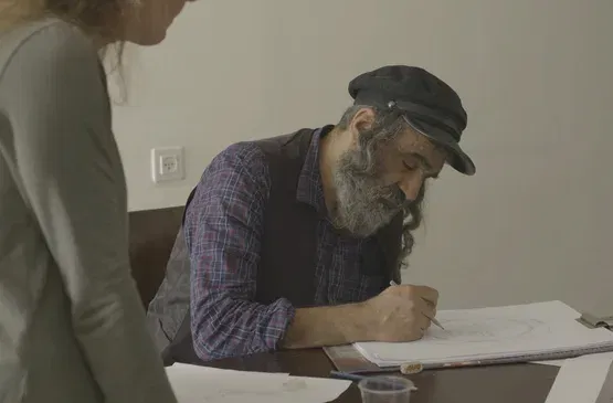 תווי פנים / דוקאביב