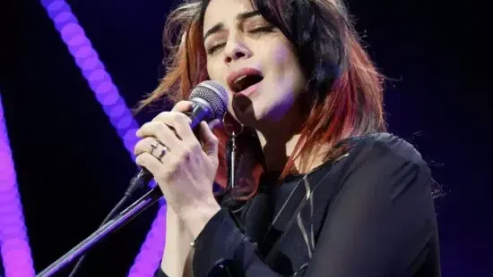 נינט טייב