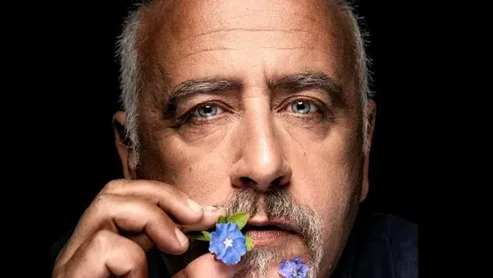 פאנל "לאומיות מתחרדת" עם יאיר שרקי ואריאל דוד, ומופע אינטימי של מיכה שטרית
