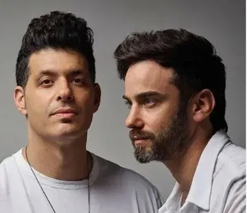 גיא ויהל - "מתארחים בפסקול ישראלי עם יואב קוטנר"