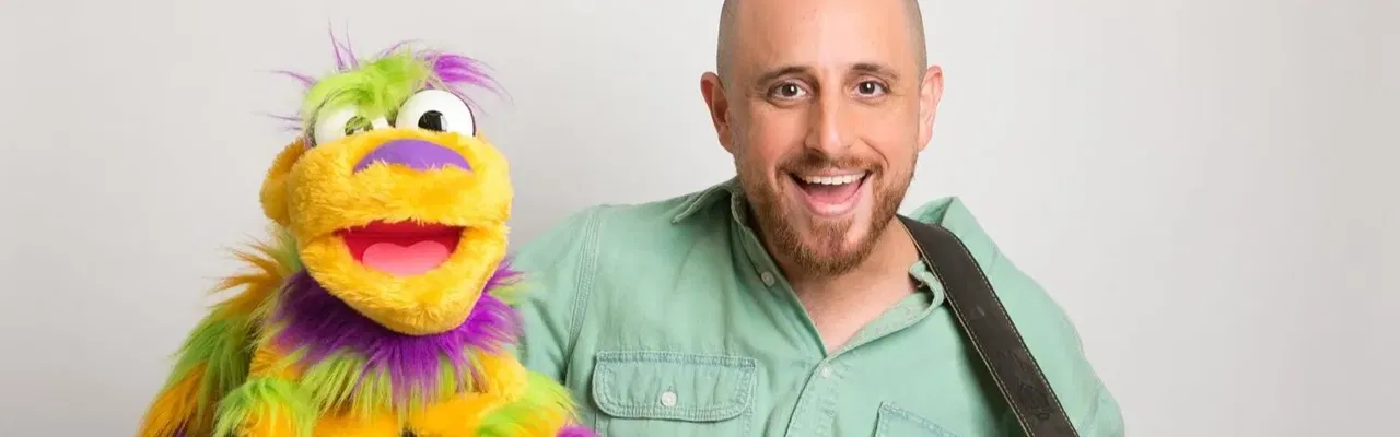 מפוחית וגיטרה עם יואב