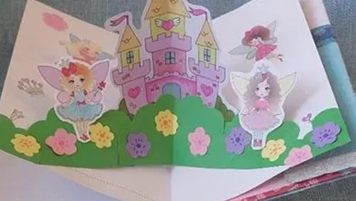 סדנת לעיצוב ספר ציורים עם מאי שיר