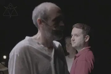 בייגלה חם - תיאטרון הסימטה