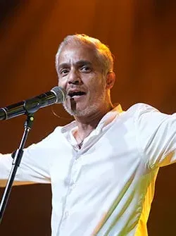 נתי לוי מופע חדש – "זוכר היינו חברים" | אורח – תומר מתנה