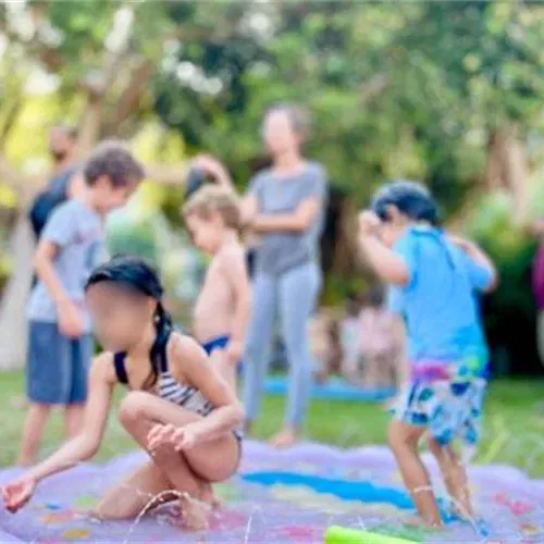 מסיבת מים לסיום הקיץ בגינת בית השחמט
