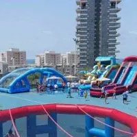 עושים גלים