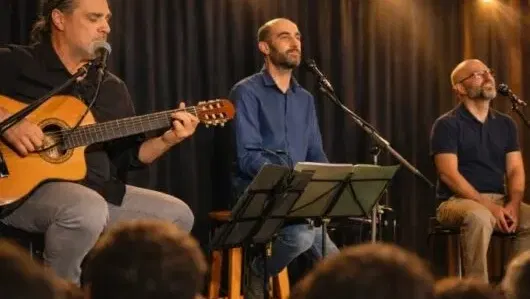 בגלל האהבה