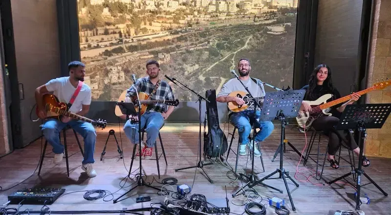 עאיישה