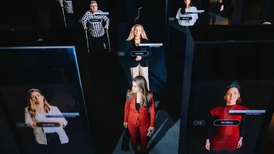 סיור בתערוכות באנגלית במוזיאון הסובלנות ירושלים