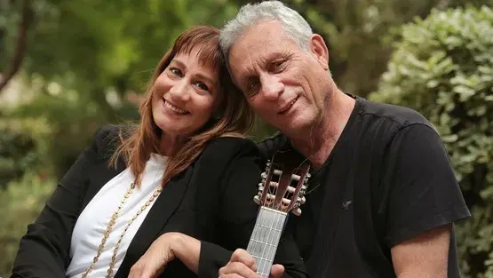 חודש האזרח הוותיק - אהבה בת עשרים / מיקי קם ויהודה עדר.