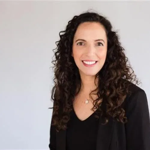 על עצמאות כלכלית, שוק ההון והגשמה