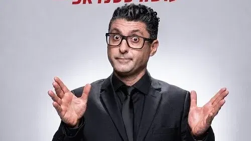 דודו ארז עושה סטנדאפ - באבי בר הוד השרון