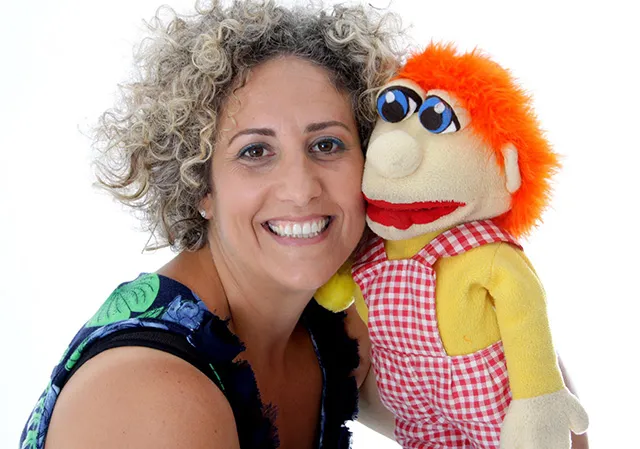 הצגה לקטנטנים אוטו גלידה וחלוקת ספר