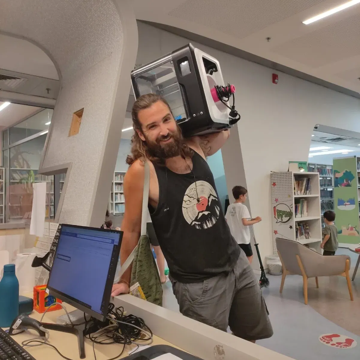 סדנת מידול והדפסה בתלת־ממד בספריה